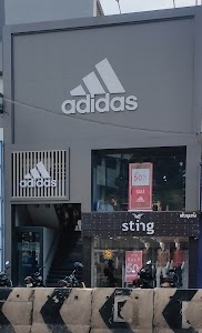 Adidas Store
