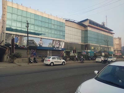 FORTUNE SHOPPING MALL by FDCPL - Builders, Developers and A Real Estate Entity in Vapi
