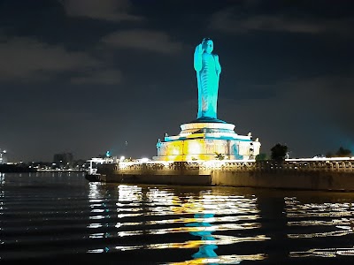 Huseans Sagar