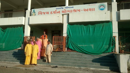 vijay darshan yogashram