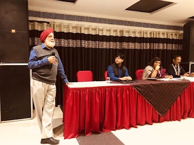 Bansal gastro liver fibroscan and APC centre