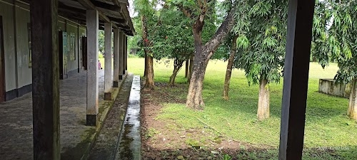 Tikrikilla College