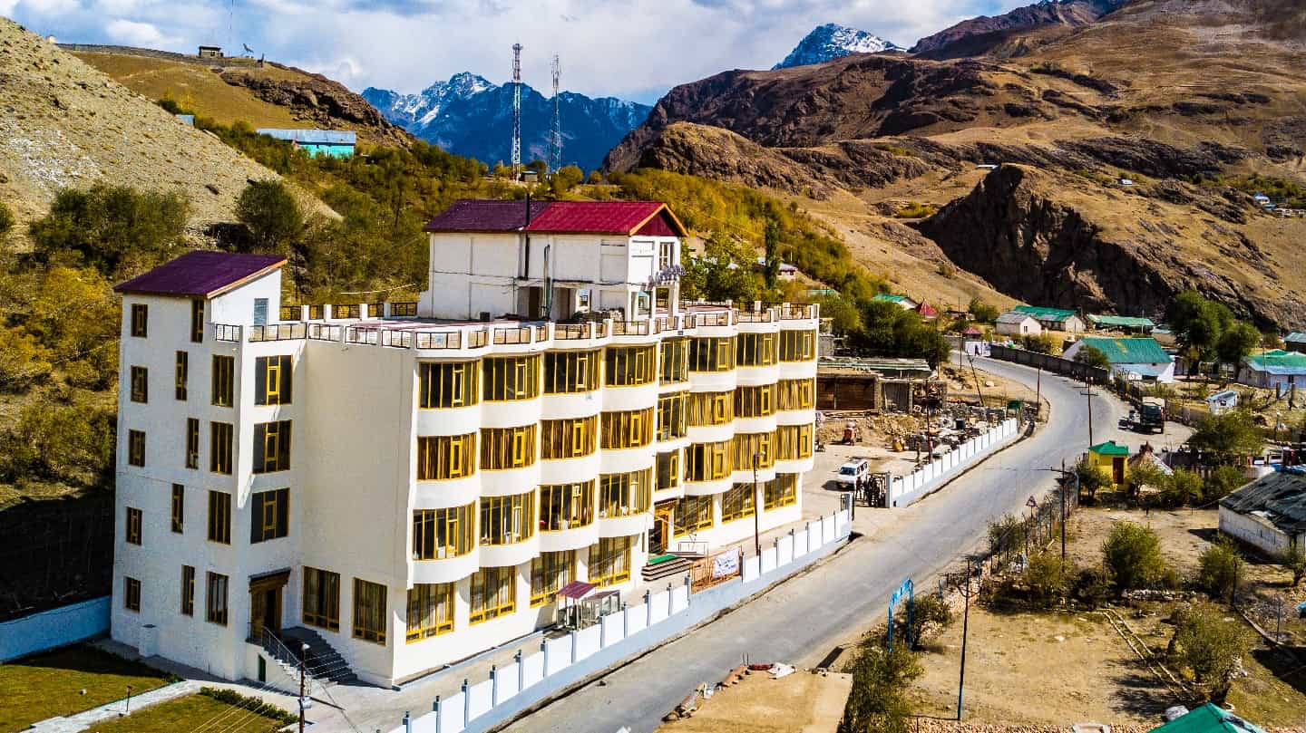 Hotel D' Meadows Ladakh