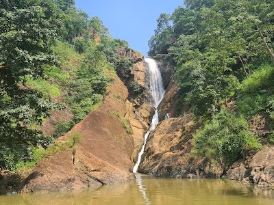 Tiru Fall