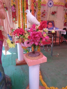Manoj Stege Decorations, Poharegao