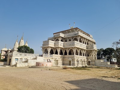 Swami Narayan Chapiya Gonda