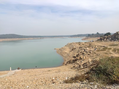 Latratu Dam