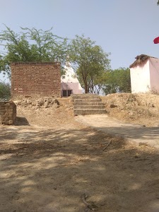 जूनियर हाईस्कूल विद्यालय नगला बोझ