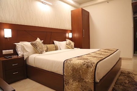 HOTEL VARANASI INN