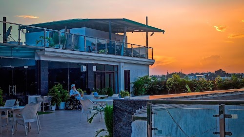 Hotel Indira Nikunj