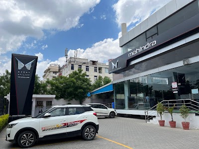 Mahindra Auto World