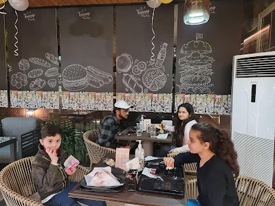 Fantasy Bakery & Cafe (Bicholi)