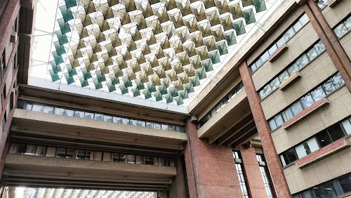 INDIA HABITAT CENTRE