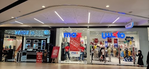 Oasis Mall الواحة مول