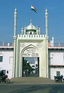 Guraini Masjid And Madarsa..