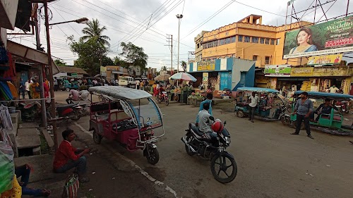 Koichor Bus stop