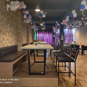 CITY NIGHT FAMILY RESTAURANT