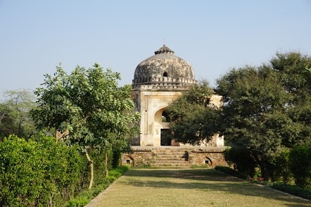 Hemkunt Colony, Greater Kailash