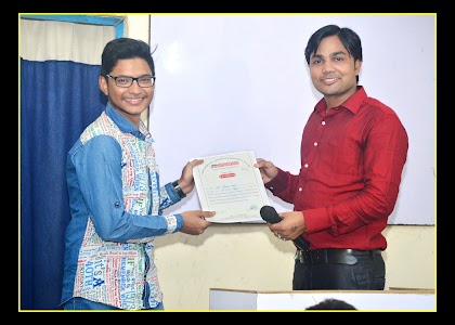 TIME CARE institute अमेरिकन Spoken English