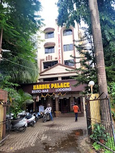 Hotel Hardik Palace