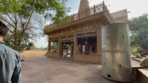 Guru Maya Ashram