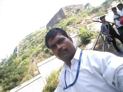 Utkramit Middle School Baba Amar Singh Sthan