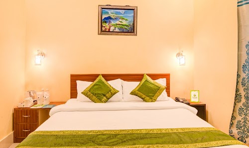 OYO 24858 The Hotel Kizomla