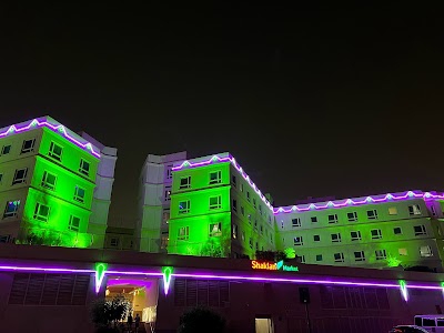 Al Bustan Center and Residence
