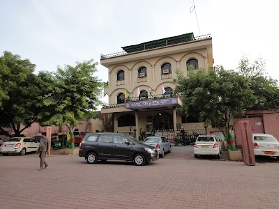 Hotel Taj Plaza