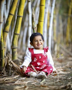 Nakkawar's Gouri photo studio