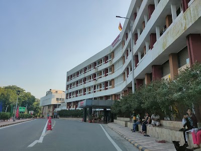R R Hospital