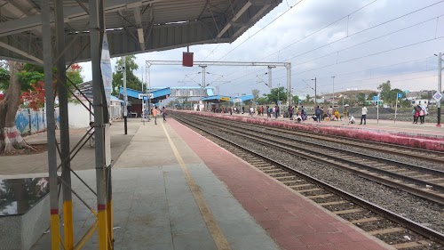 Multai Railway Station, Ticket Window & Entrance
