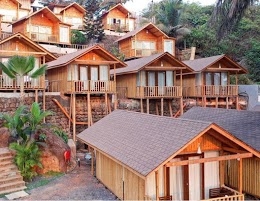 Larive Beach Resort