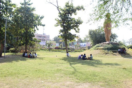 Swami Vivekanand Park