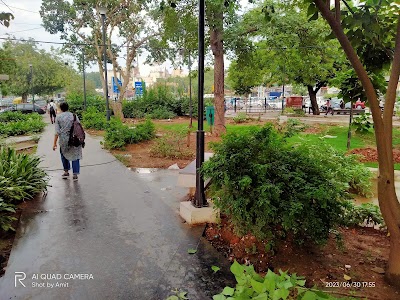 Chhatarpur Metro Park