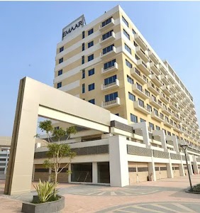 Emerald Plaza