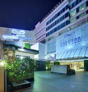 Hotel Davanam Sarovar Portico Suites