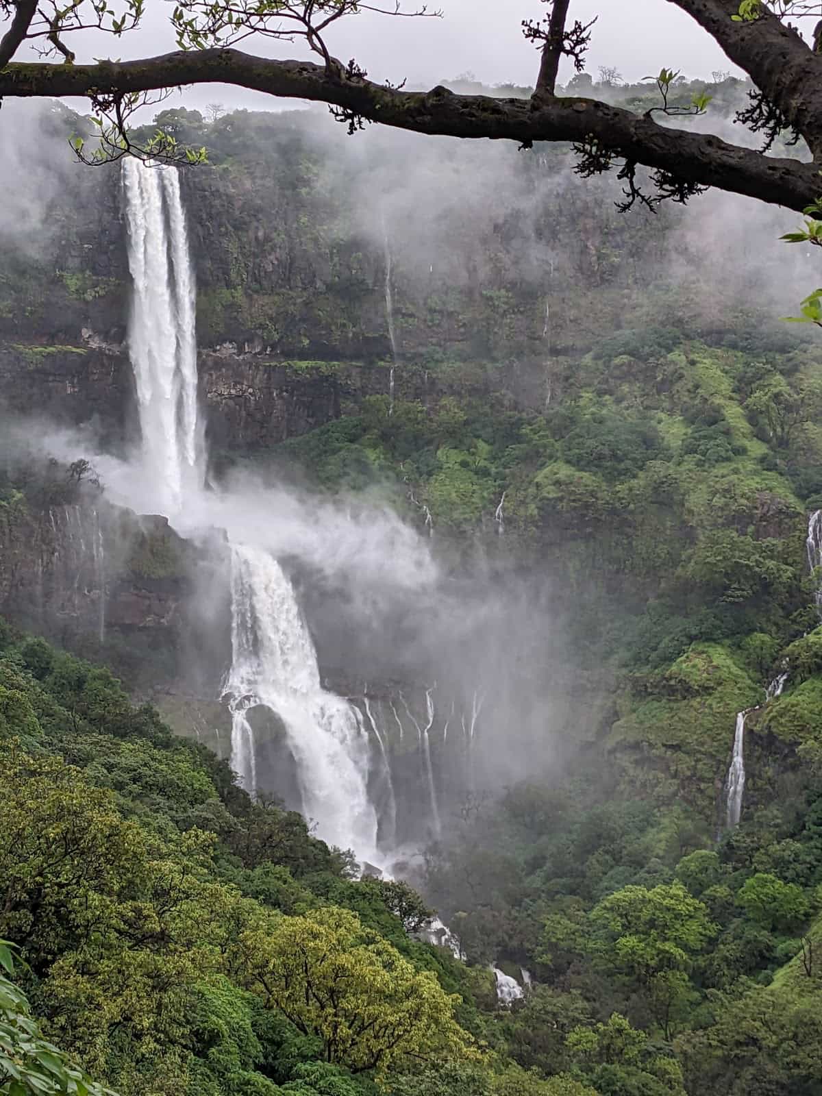 Vajrai waterfall viewing point