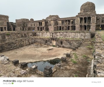 Raisen ka kila
