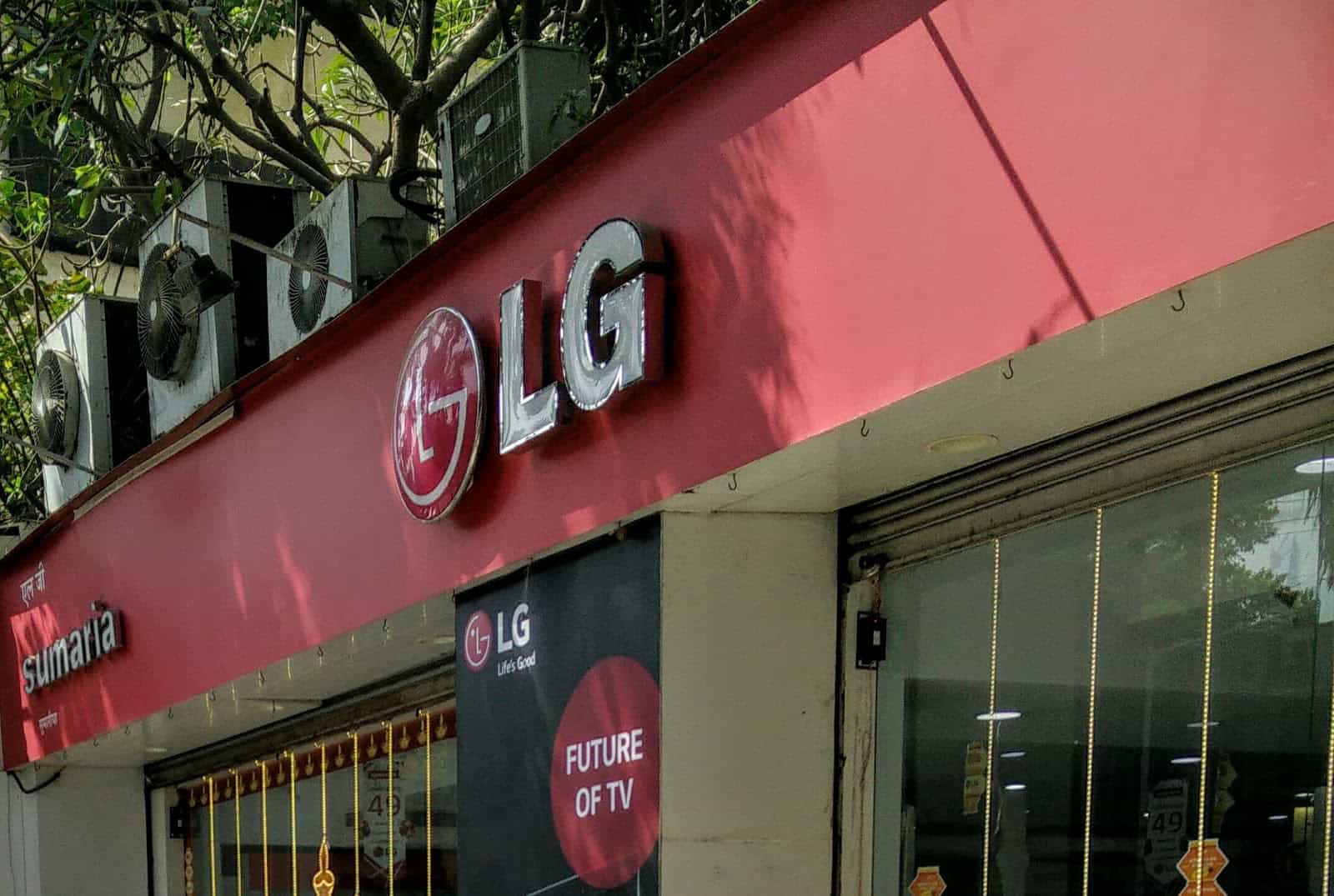 LG Shop - Sumaria Chembur