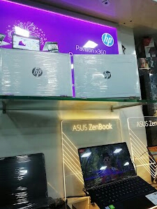 Raj Plaza