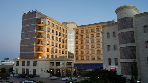 - - Aali Al Hada Hotel & Suites فندق وأجنحة أعالي الهدا