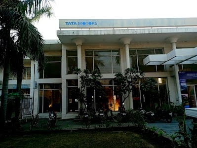 Tata Motors Showroom- Ashok Auto Aligarh