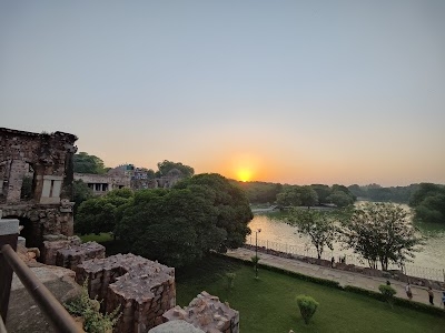 Hauz Khas Village Parking