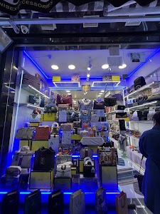 Lokhandwala Market