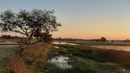 Paraswada Lake