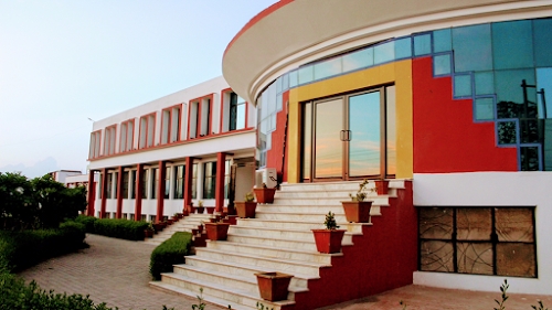 Mahatma Gandhi Group of Colleges ( Bsc Nursing, Gnm Nursing, D. Pharmacy)