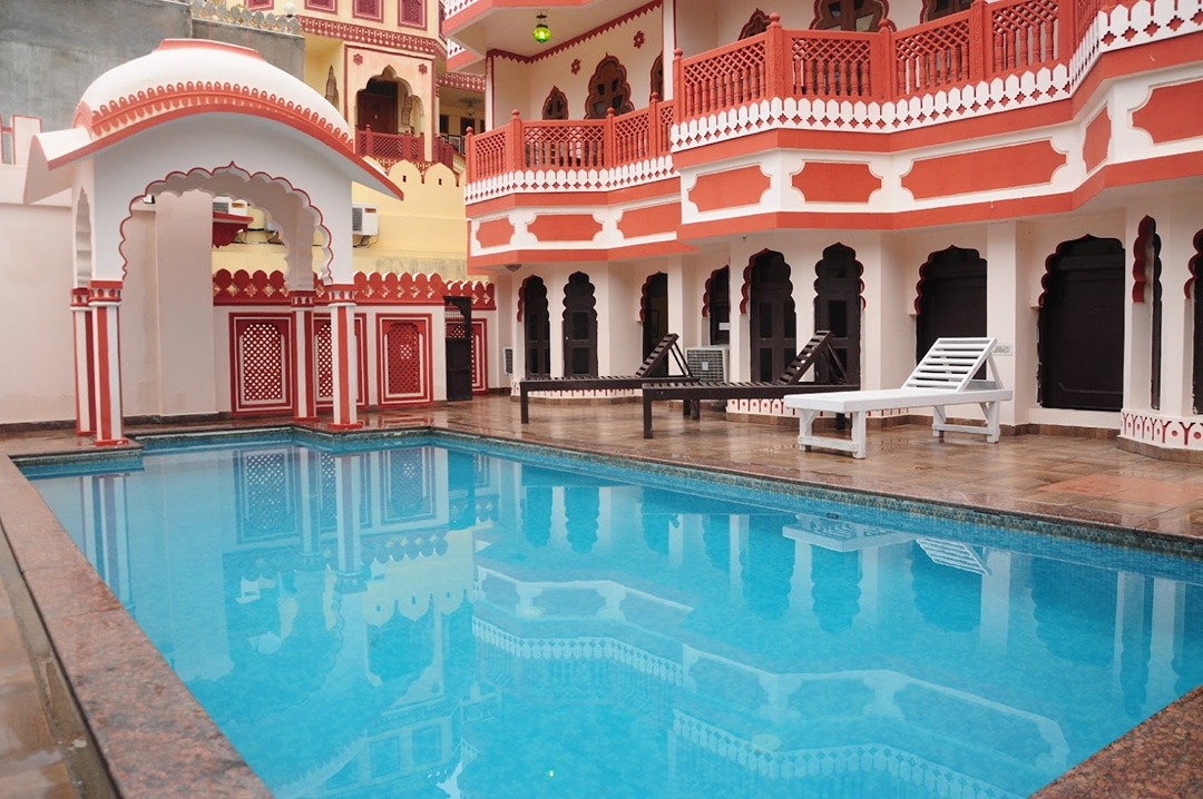 Hotel Sajjan Niwas
