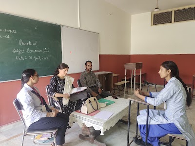 Mehta Gurukul Public School