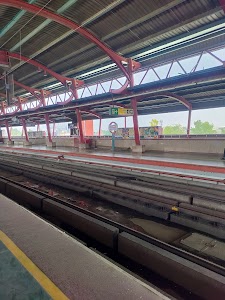 Shastri Nagar Metro Station Parking